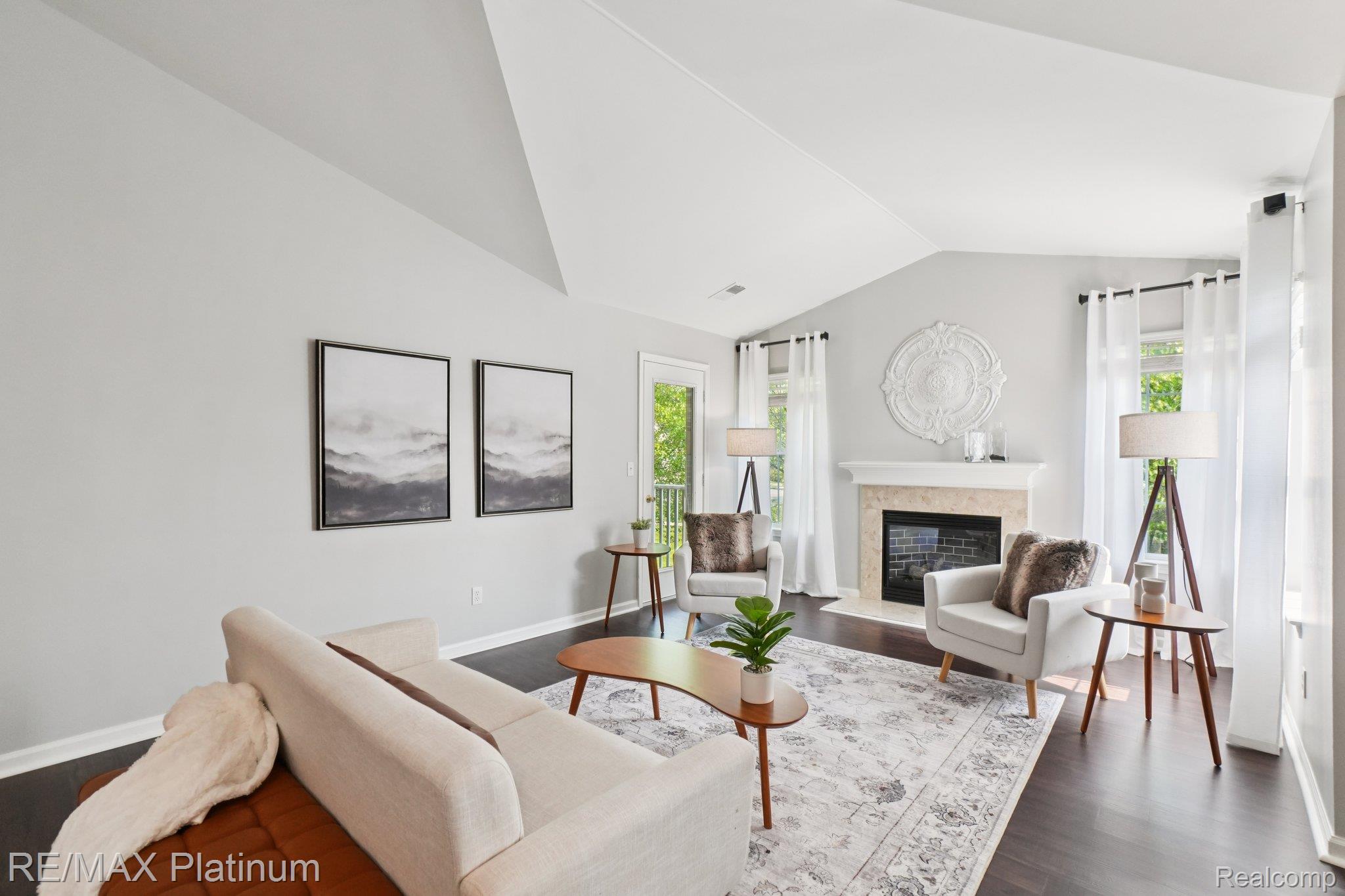 4122 HAMPTON RIDGE Boulevard