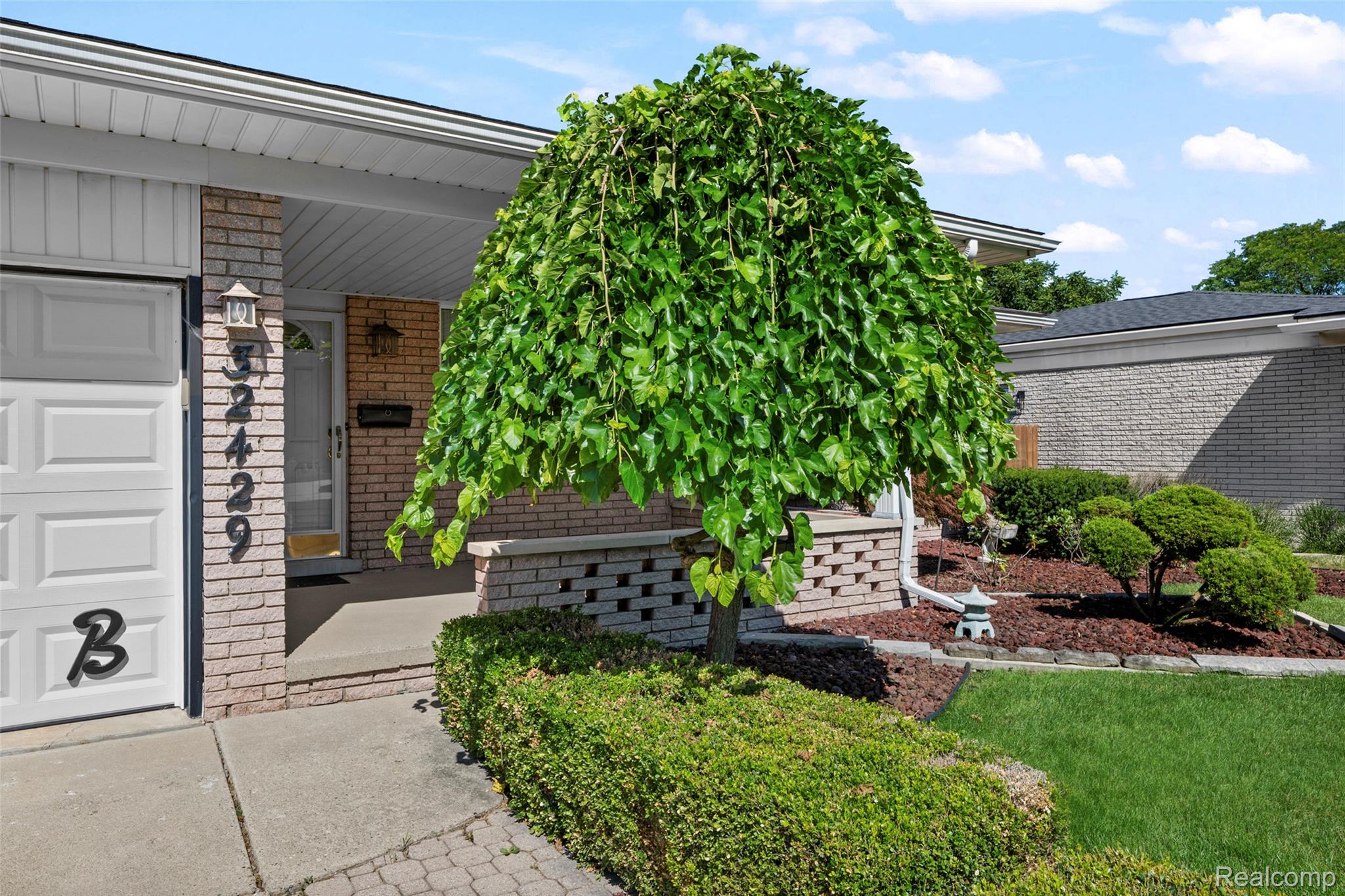 32429 Whitley Circle