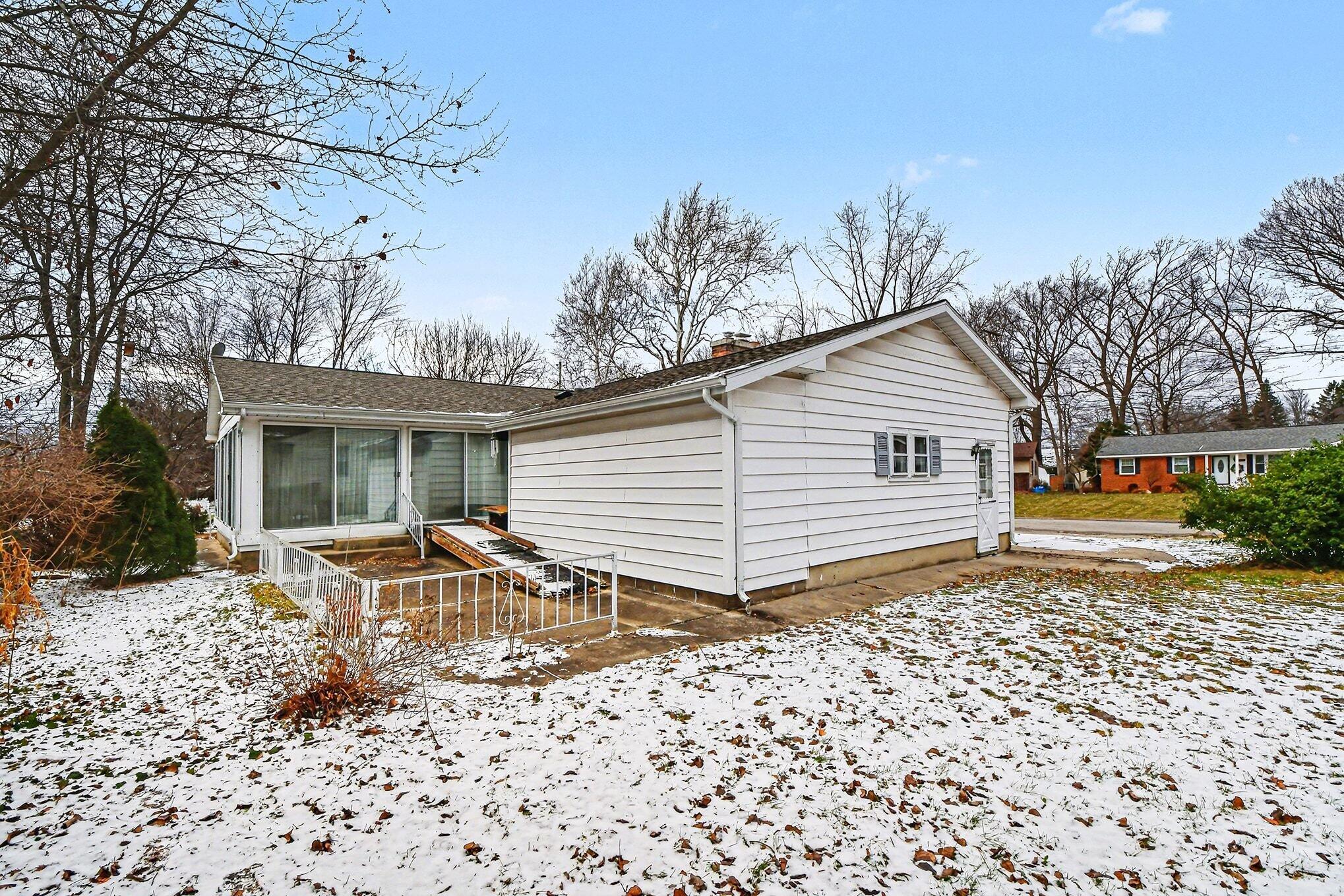 5560 Greenboro Drive SE