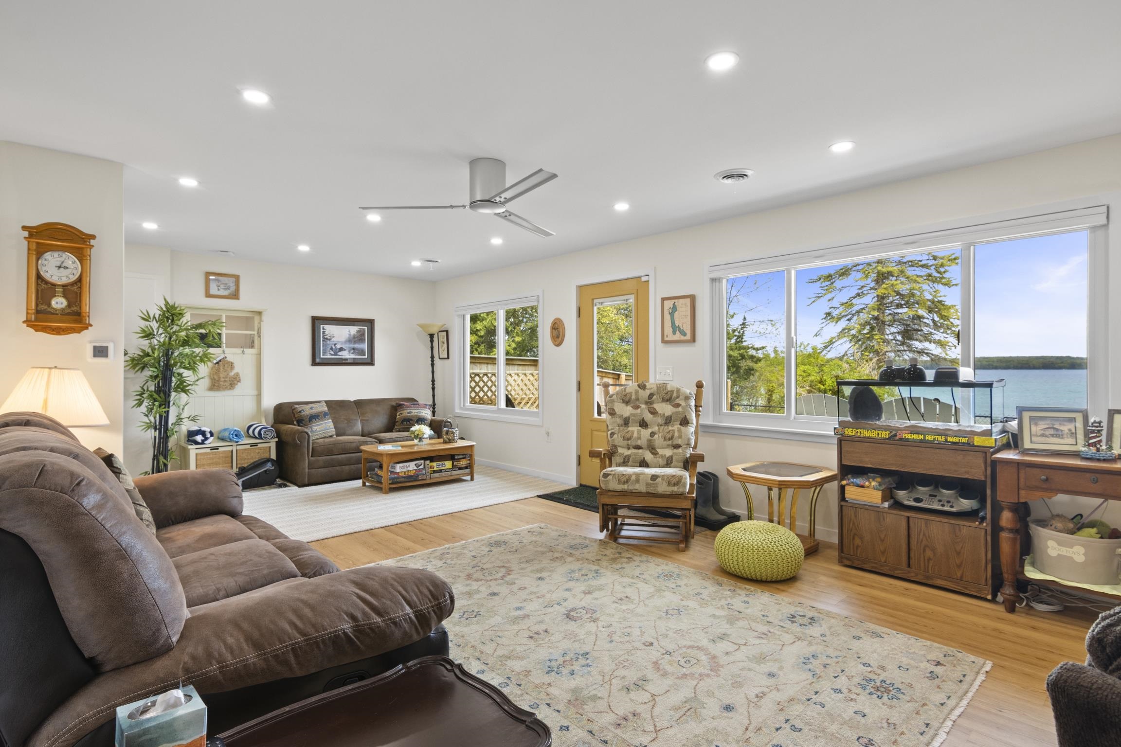 9882 Elk Lake Trail