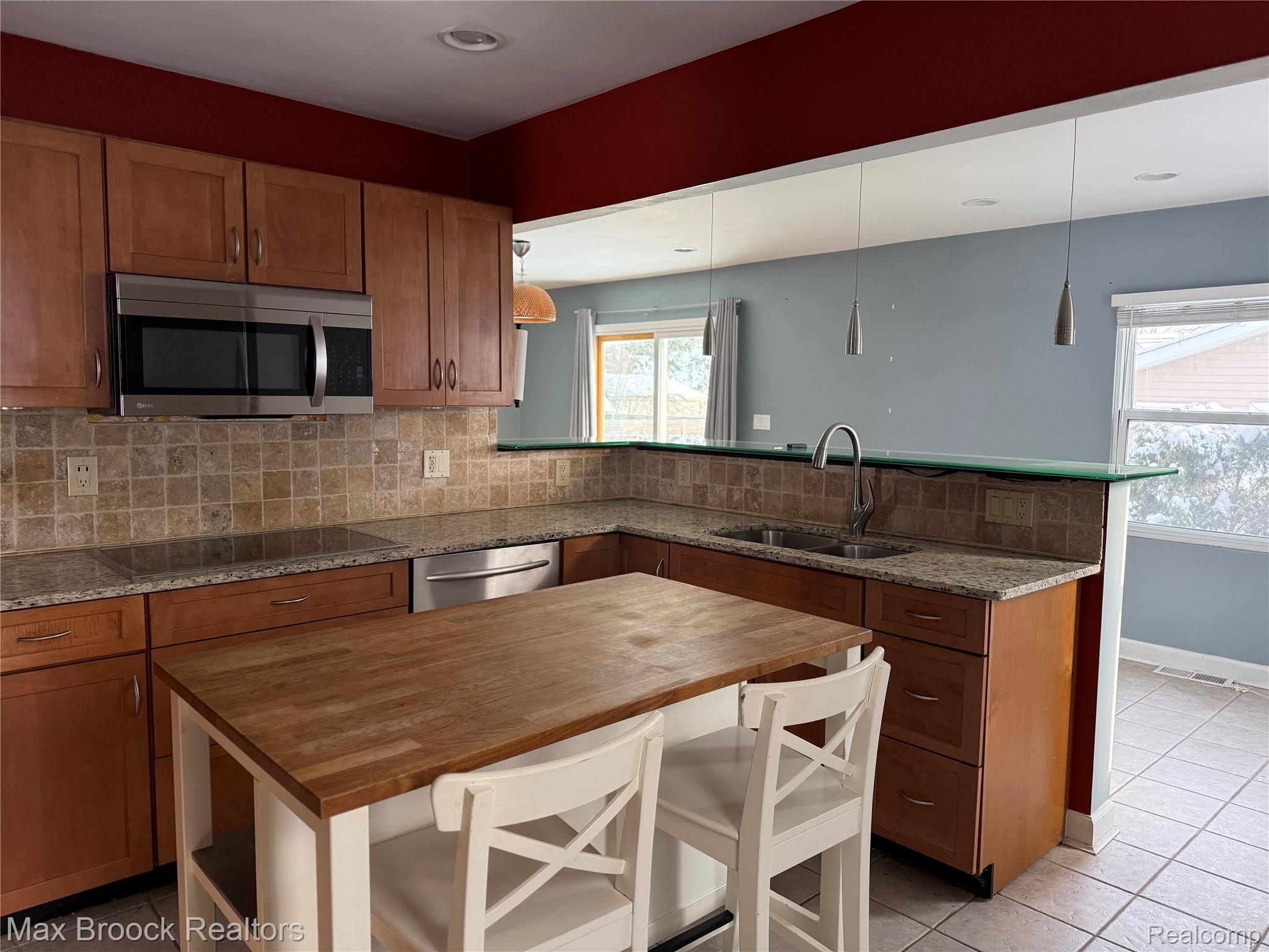 3602 Elmhurst Avenue