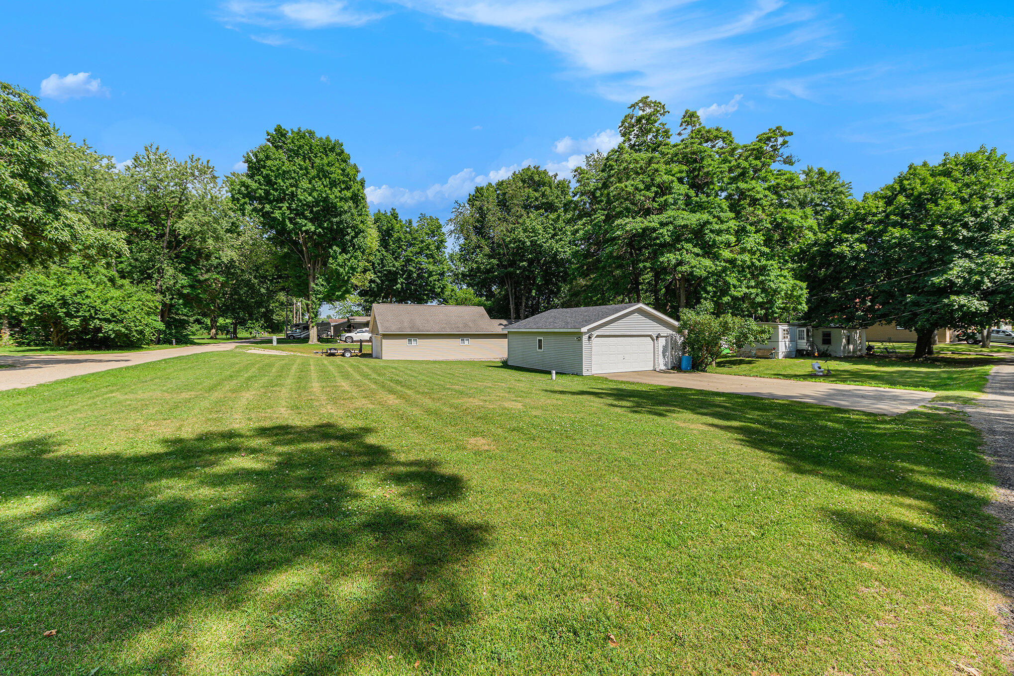 59010 Lakeshore Drive