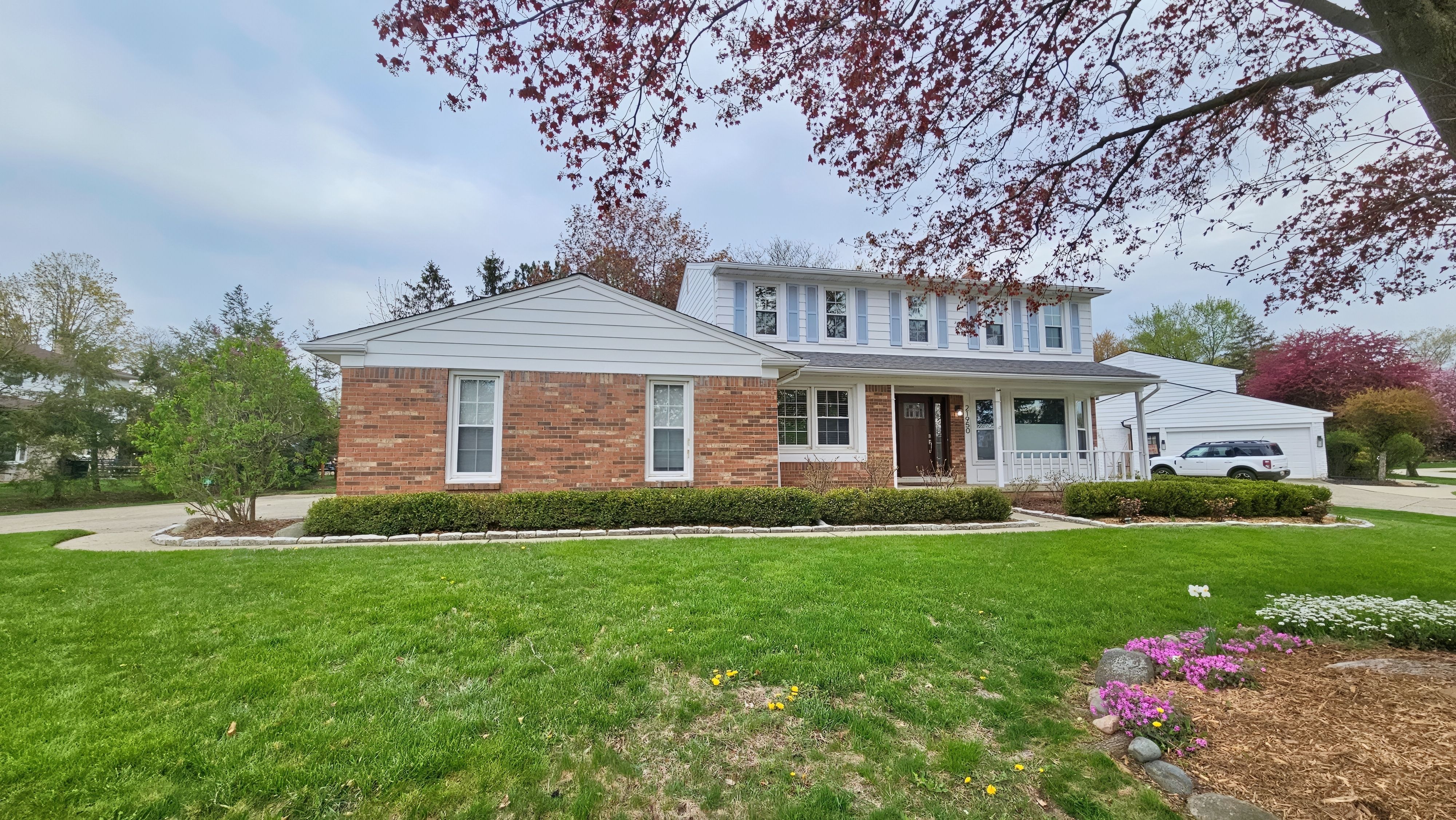 21950 BEDFORD Drive