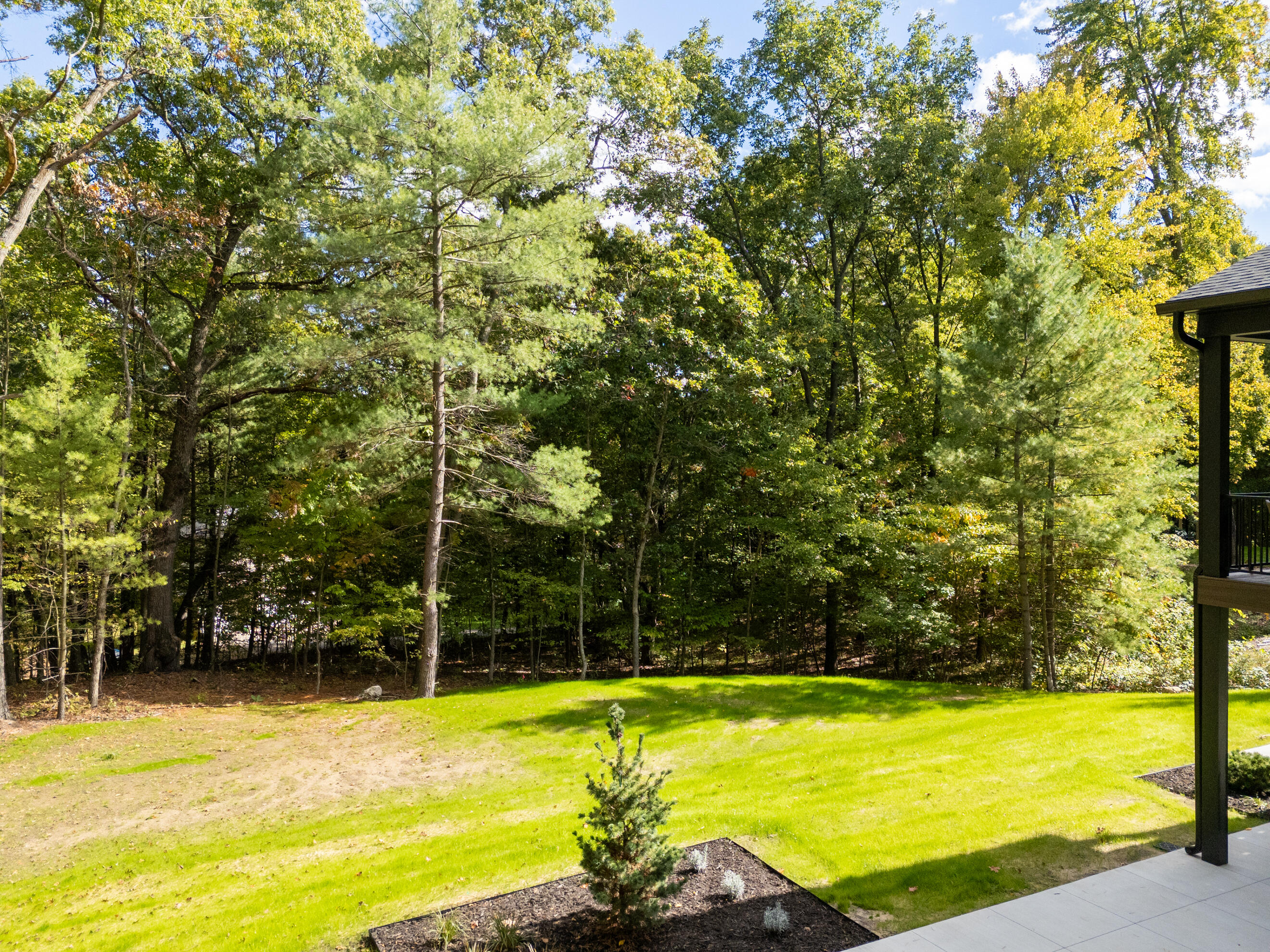 3750 Charlevoix Drive SE