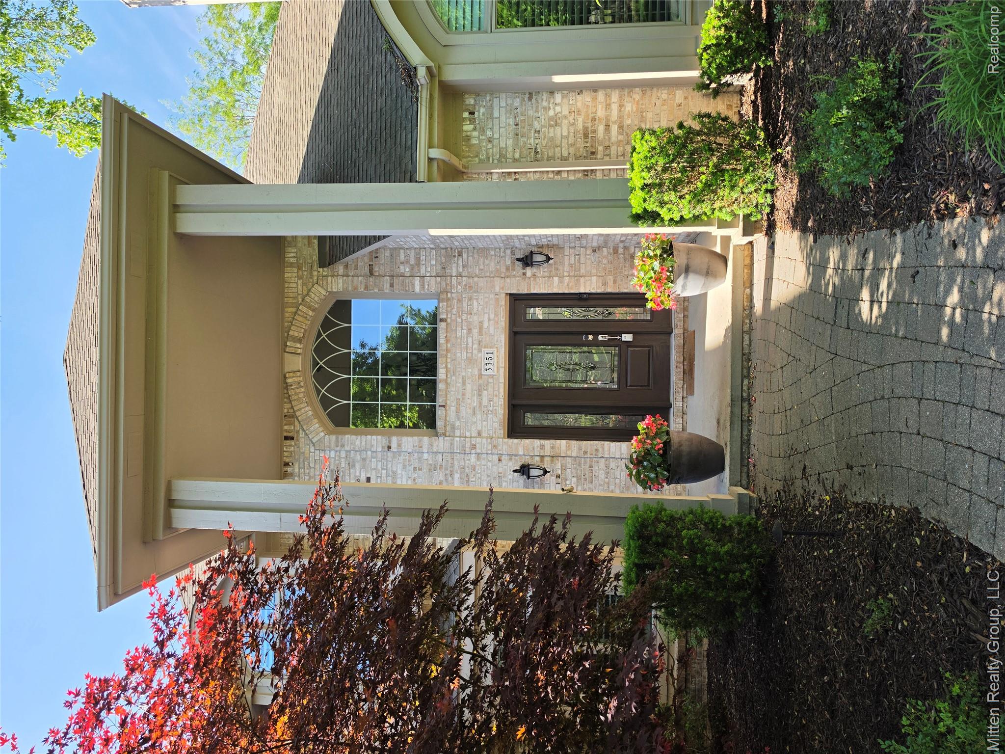 3351 Red Fox Court