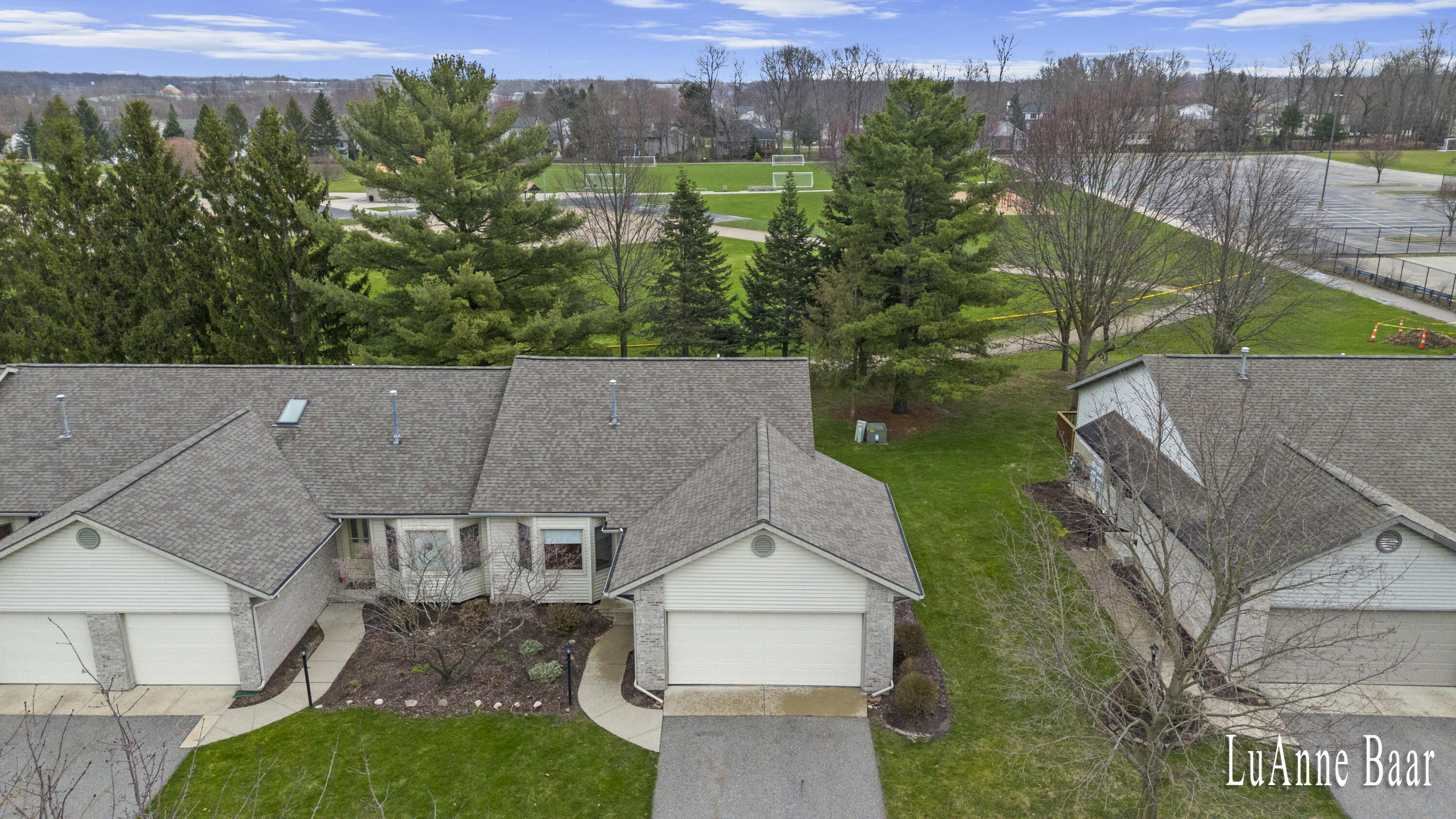 2502 Falcon Pointe Drive NW