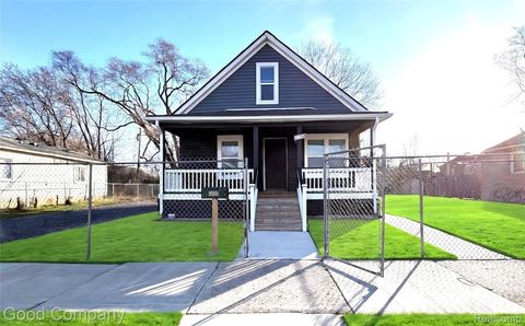 9390 Quincy Street Detroit City MI 48204