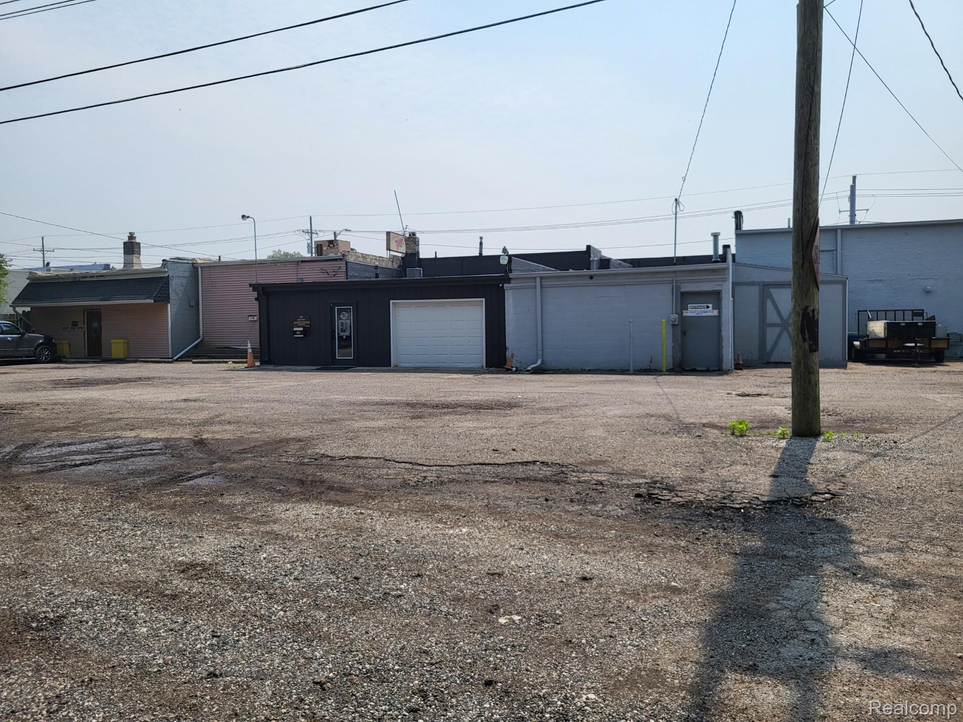 4476 Dixie Highway