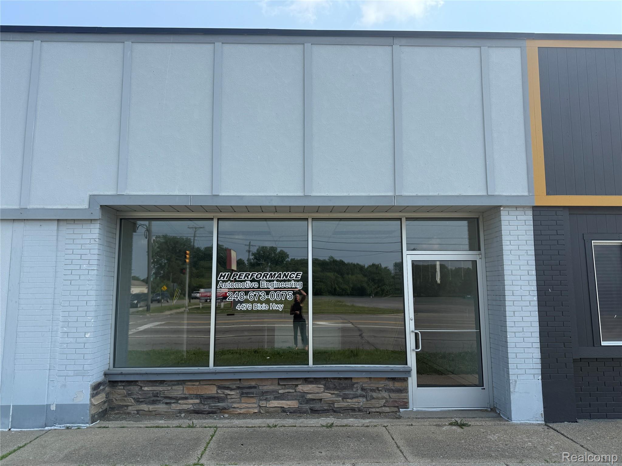 4476 Dixie Highway