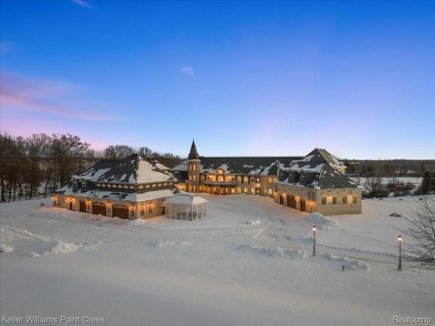 Photo of 68050 Hillside Lane, Washington Township, MI 48095 (MLS # 20261004770)