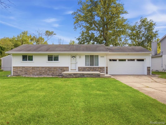 48188 FORBES DR, CHESTERFIELD, MI 48047 - Image 1bd93ebb16153ceb0c1f76bc8bce35bb/2591090846