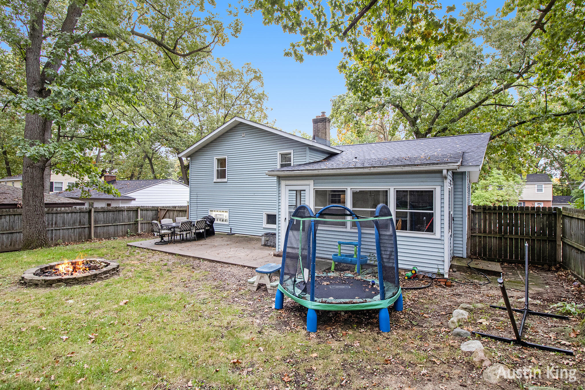 Wyoming City, Michigan 49509, United States, 3 Bedrooms Bedrooms, ,2 BathroomsBathrooms,Residential,Active,228965