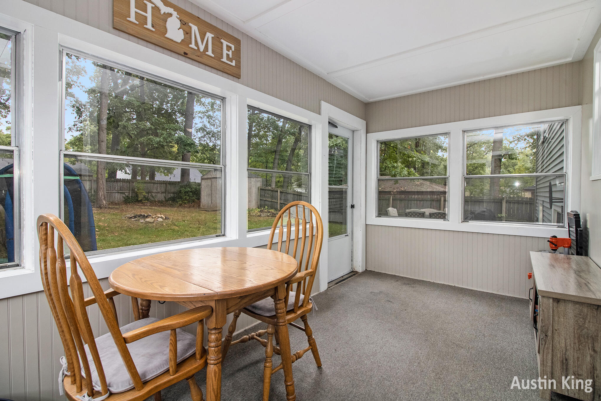 Wyoming City, Michigan 49509, United States, 3 Bedrooms Bedrooms, ,2 BathroomsBathrooms,Residential,Active,228965