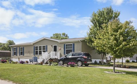 Photo of 501 Kinloch, Bedford Township, MI 48182 (MLS # 20251008999)