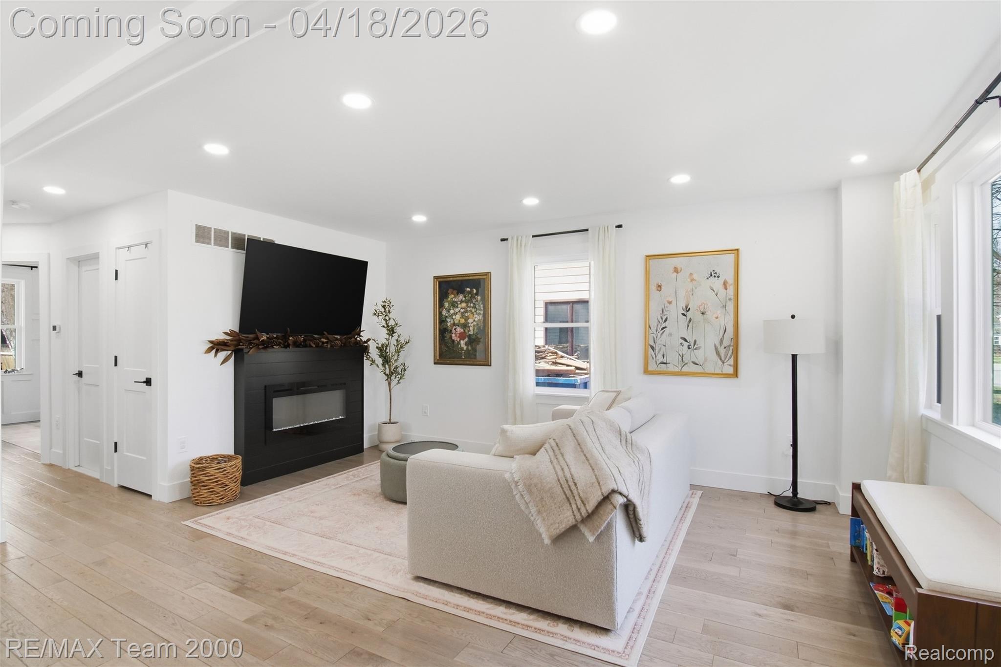 721 N Alexander Avenue