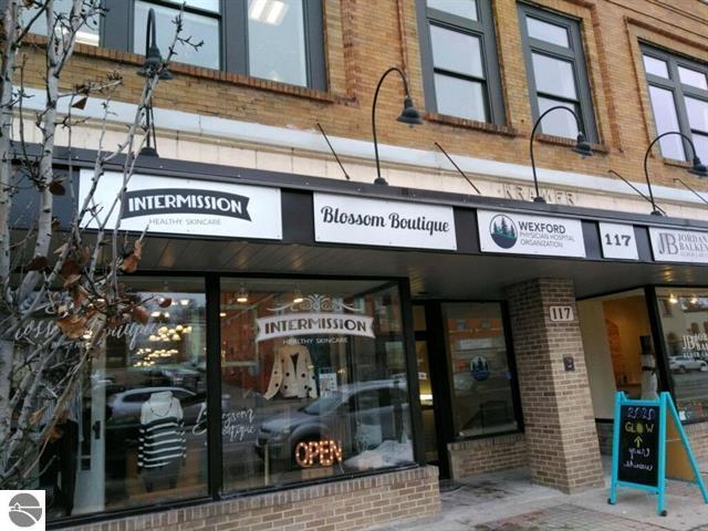 117 N Mitchell Street