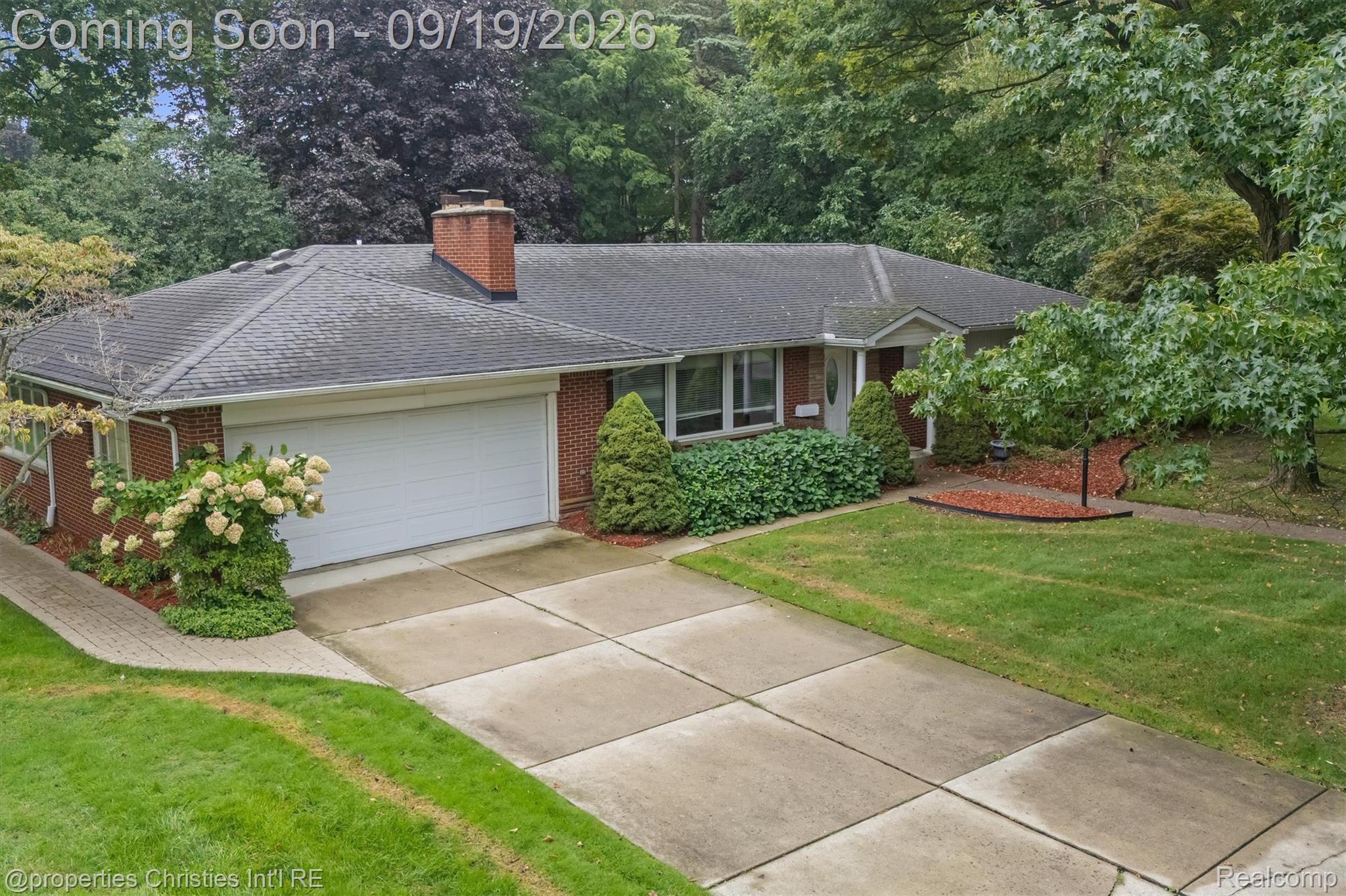 32340 Sylvan Lane