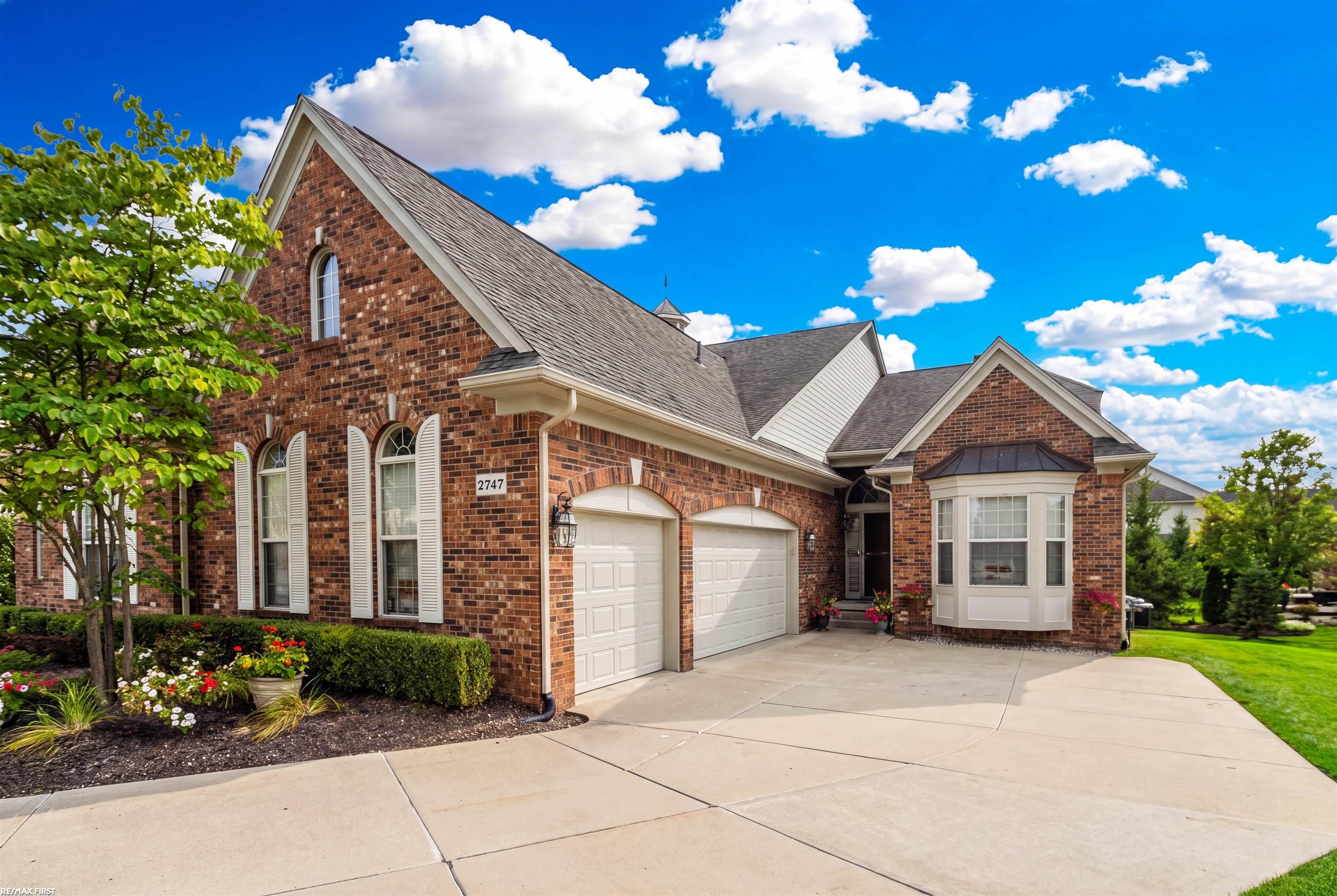 2747 Castlemartin Court