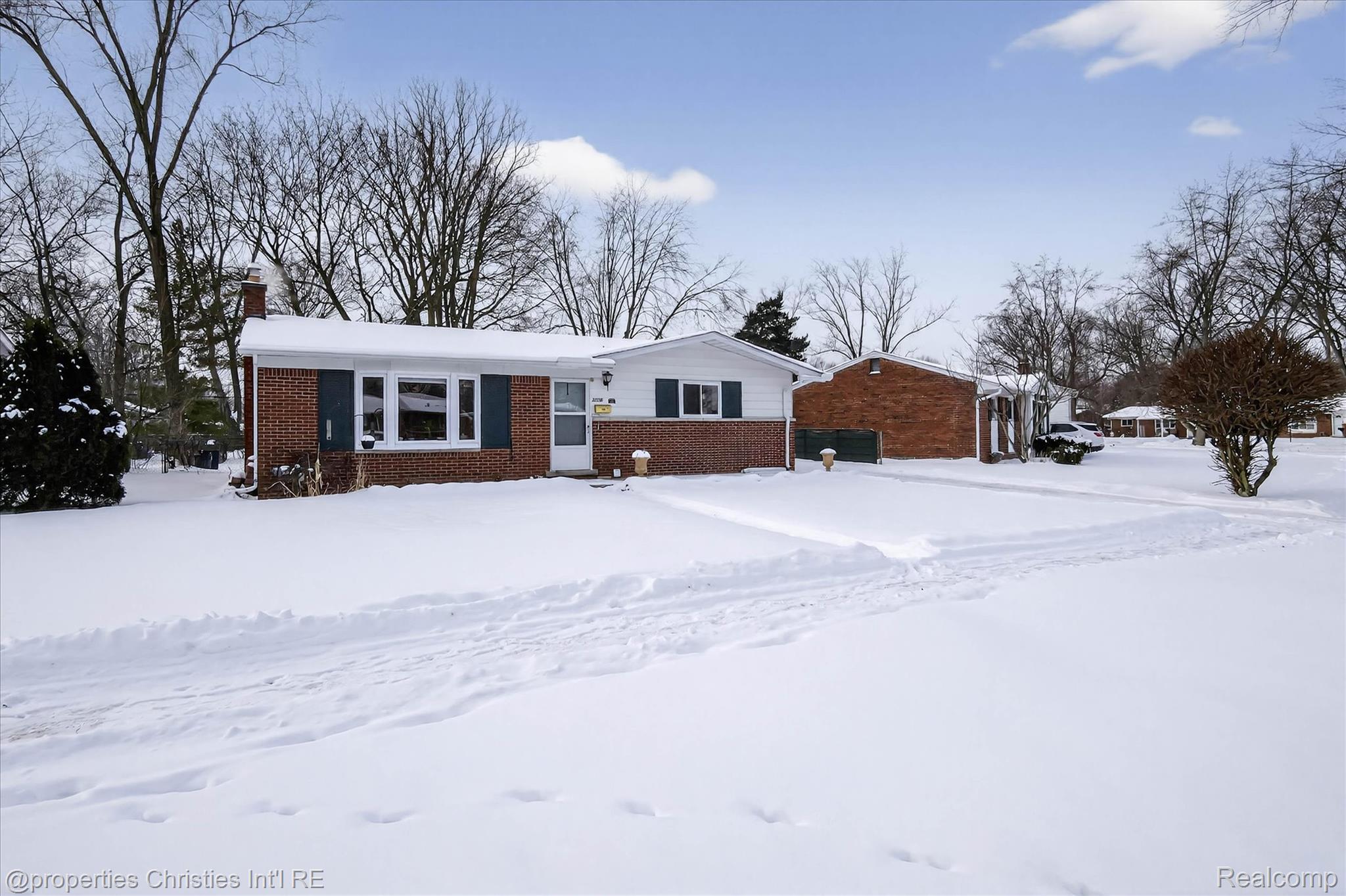 22216 N Brandon Street