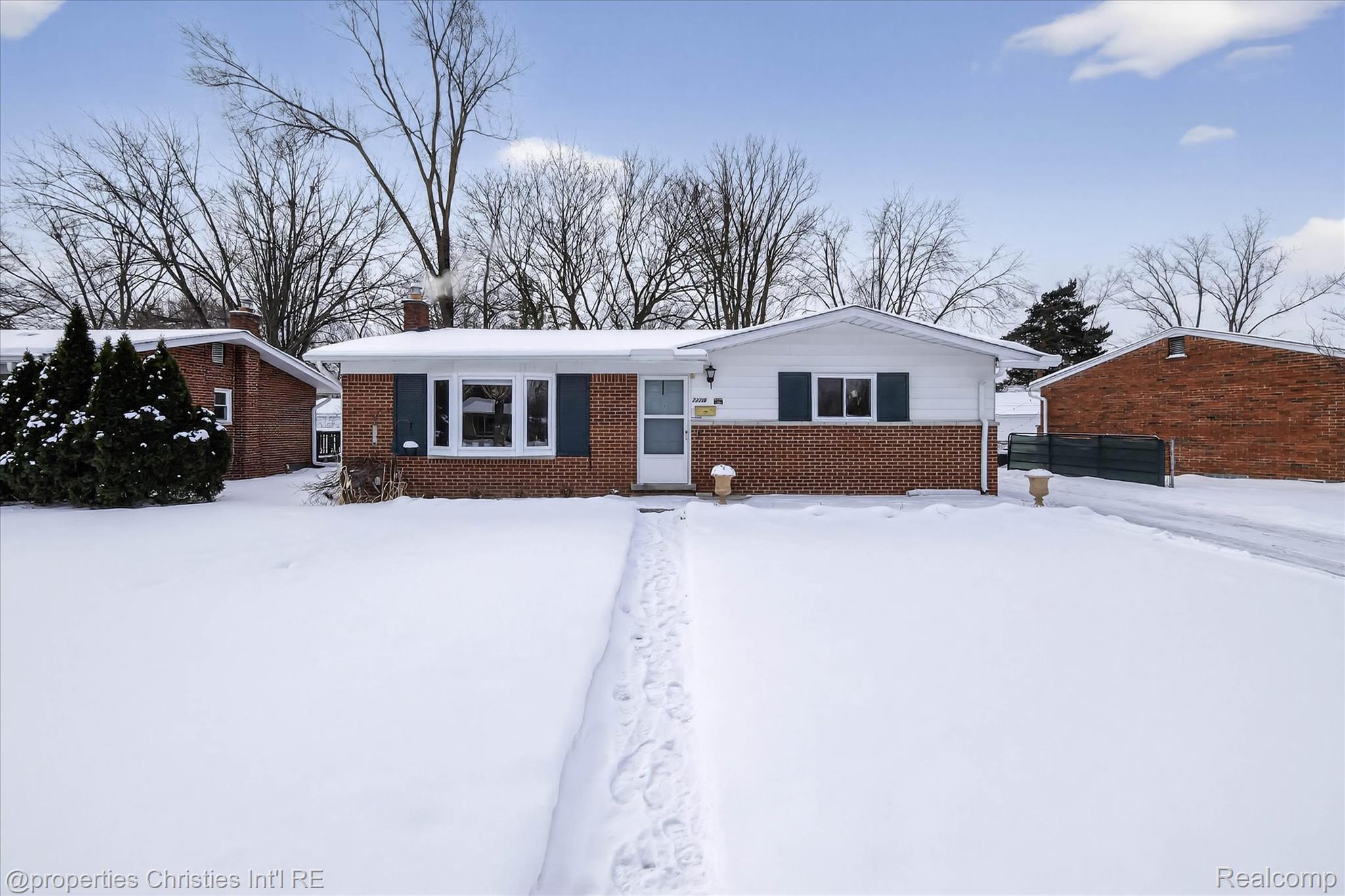 22216 N Brandon Street