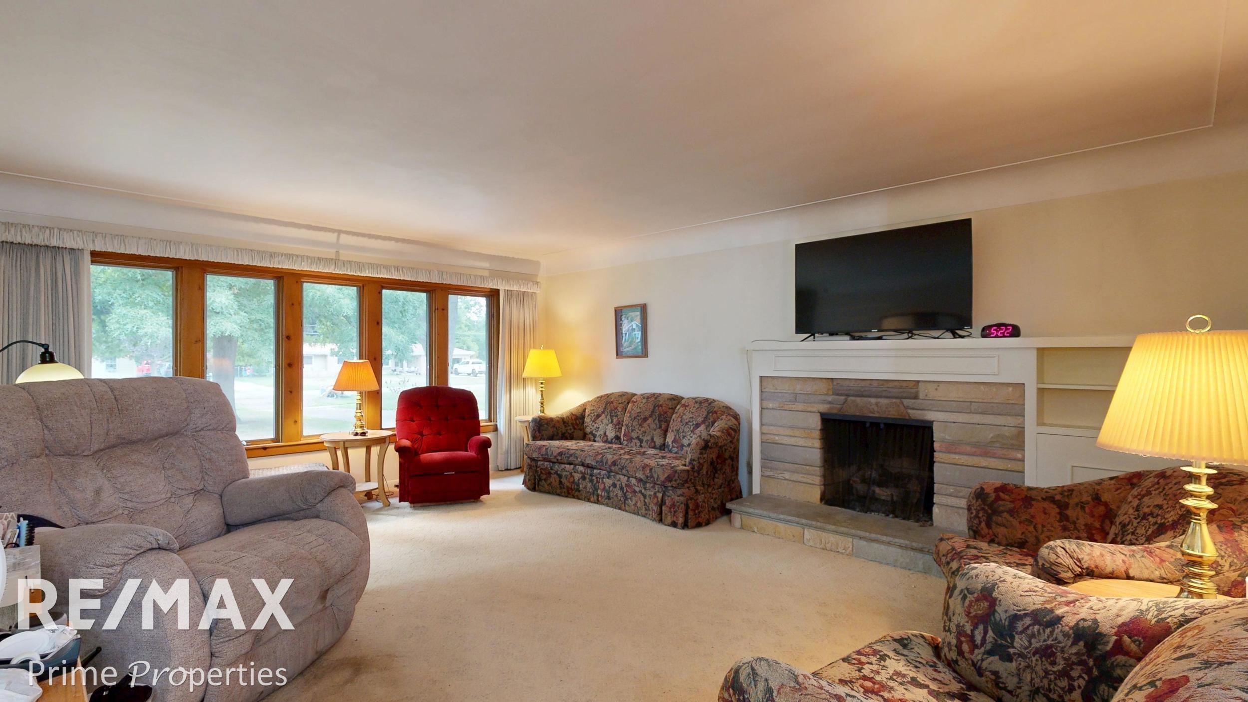 11394 Sunset Drive