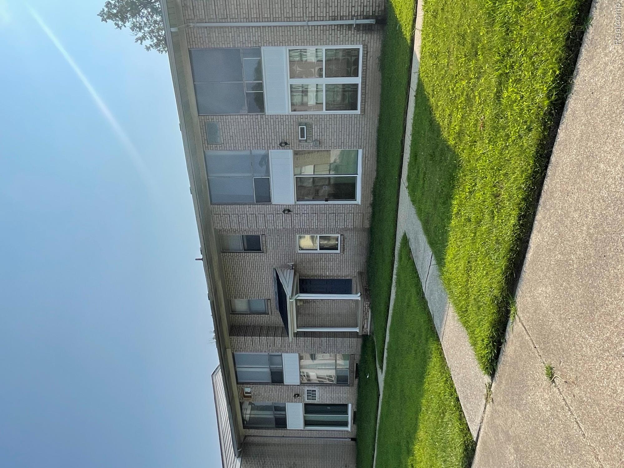 22148 Dante Street 211