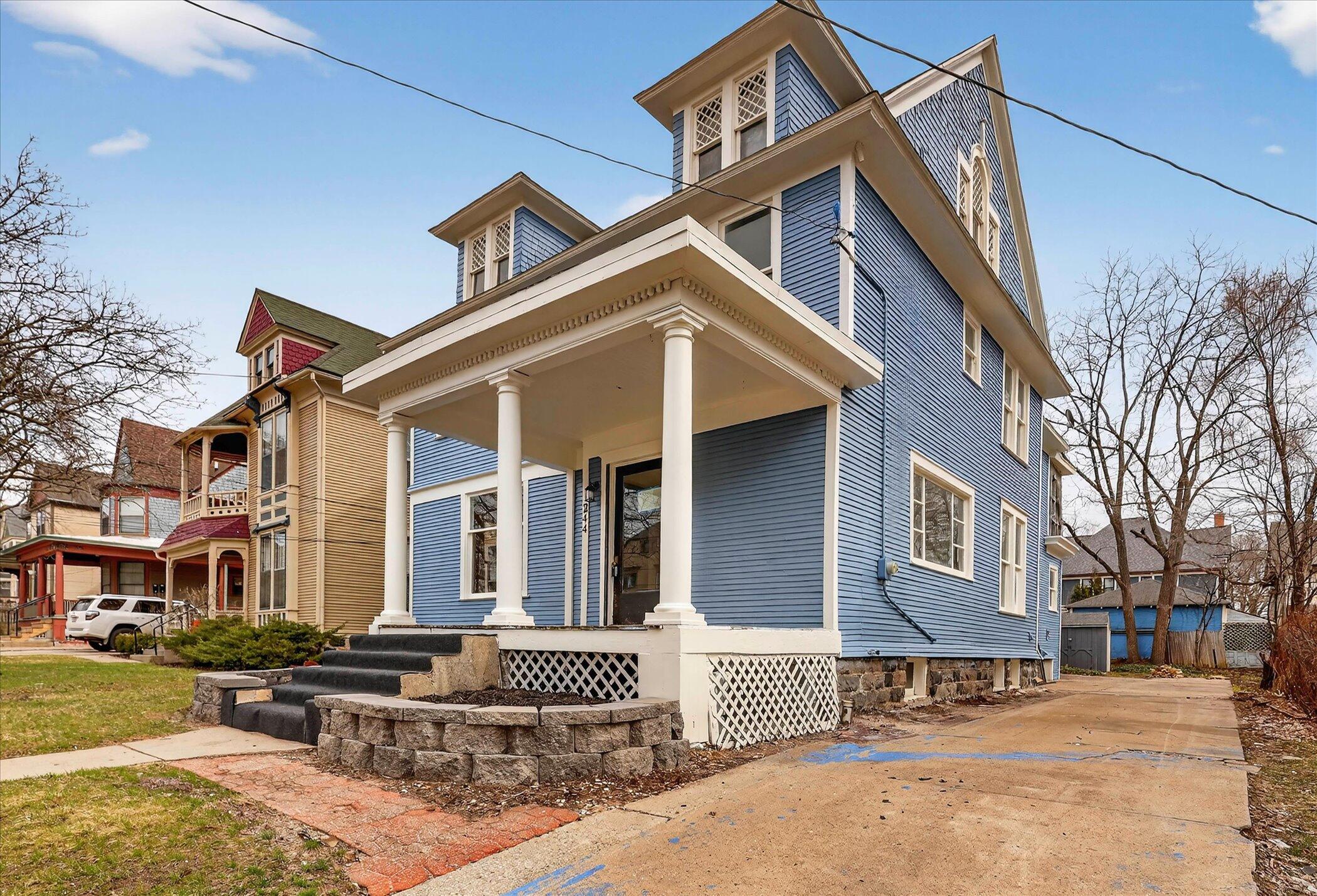 244 Union Avenue SE