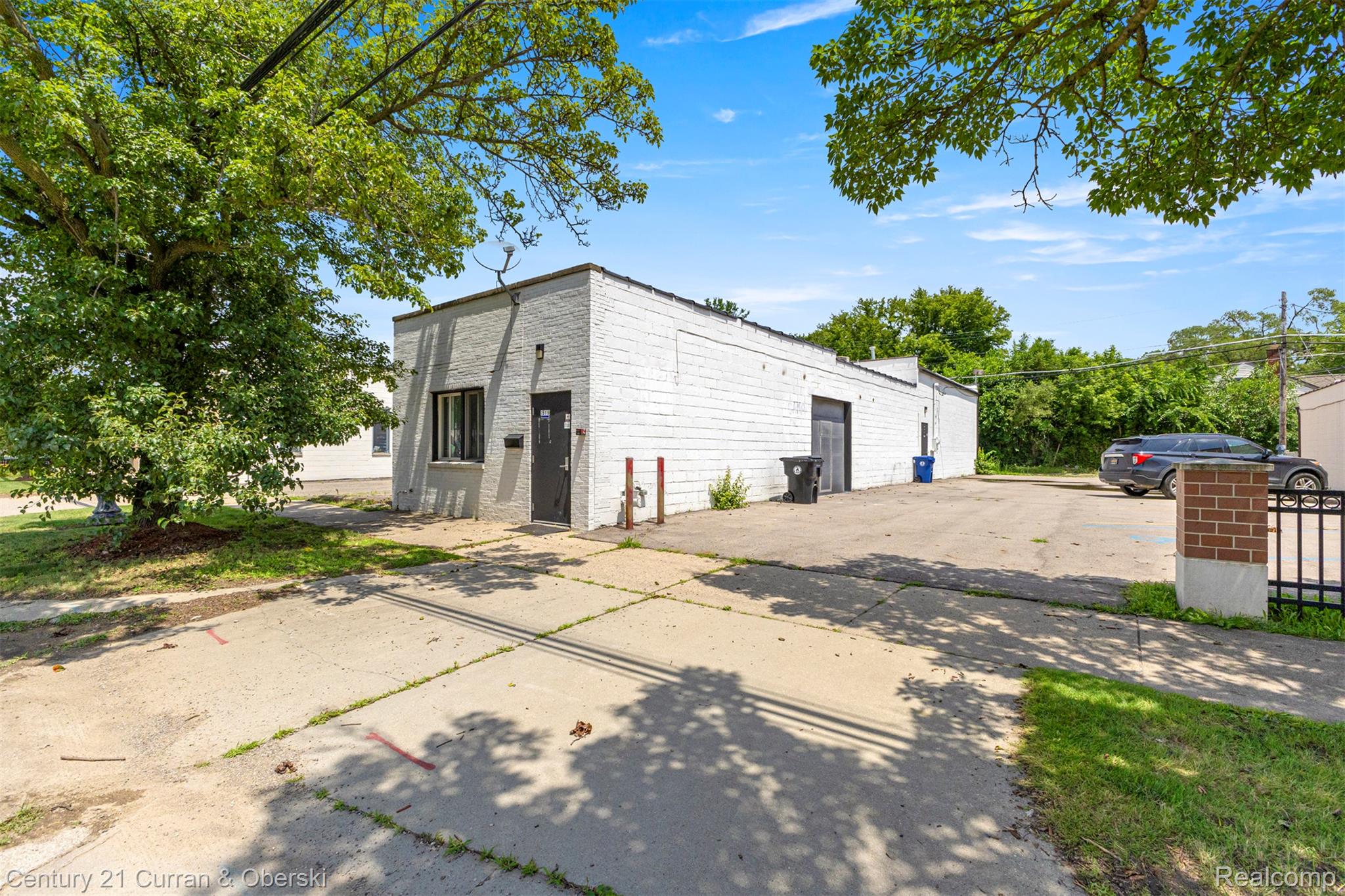 15116 Beech Daly Road