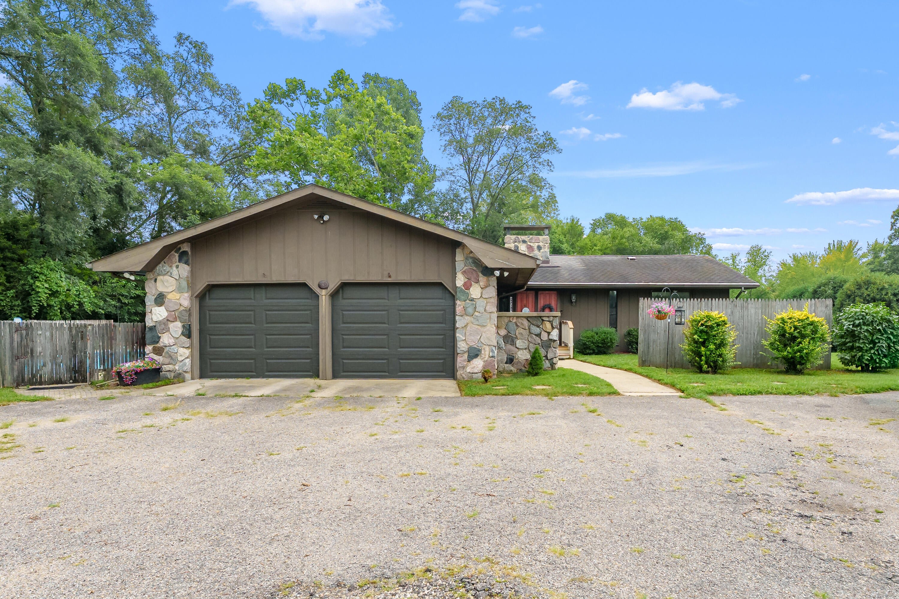 57131 Buckhorn Road