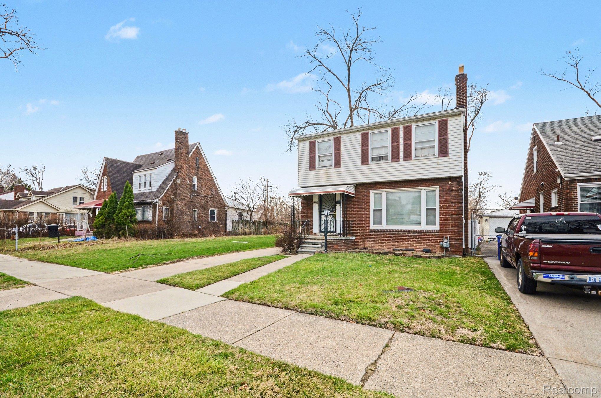 9119 Littlefield Street