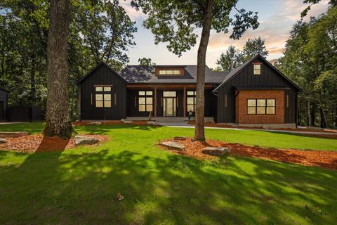 23861 Almy Road Reynolds Township MI 49329