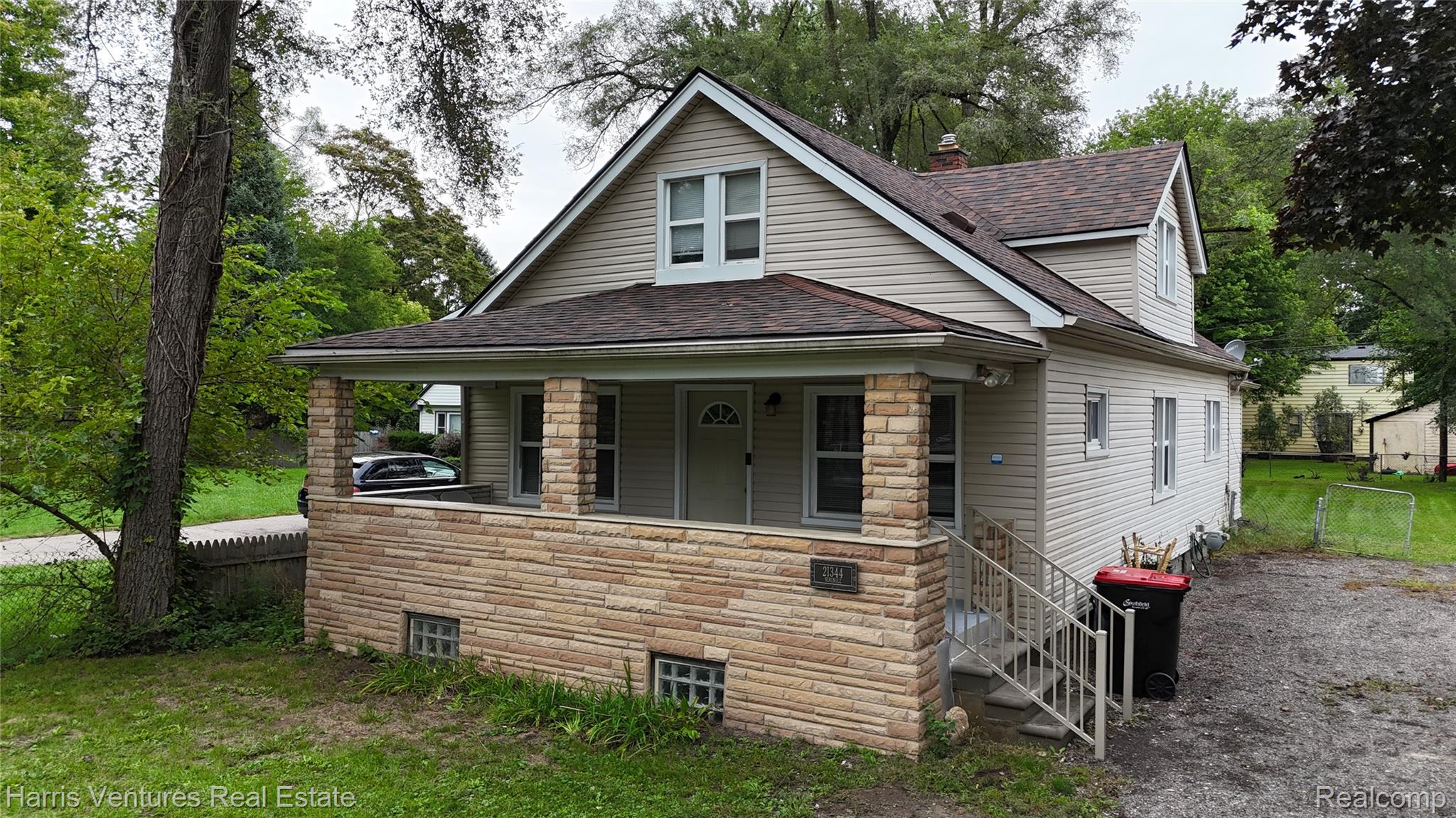 21344 Seminole Street