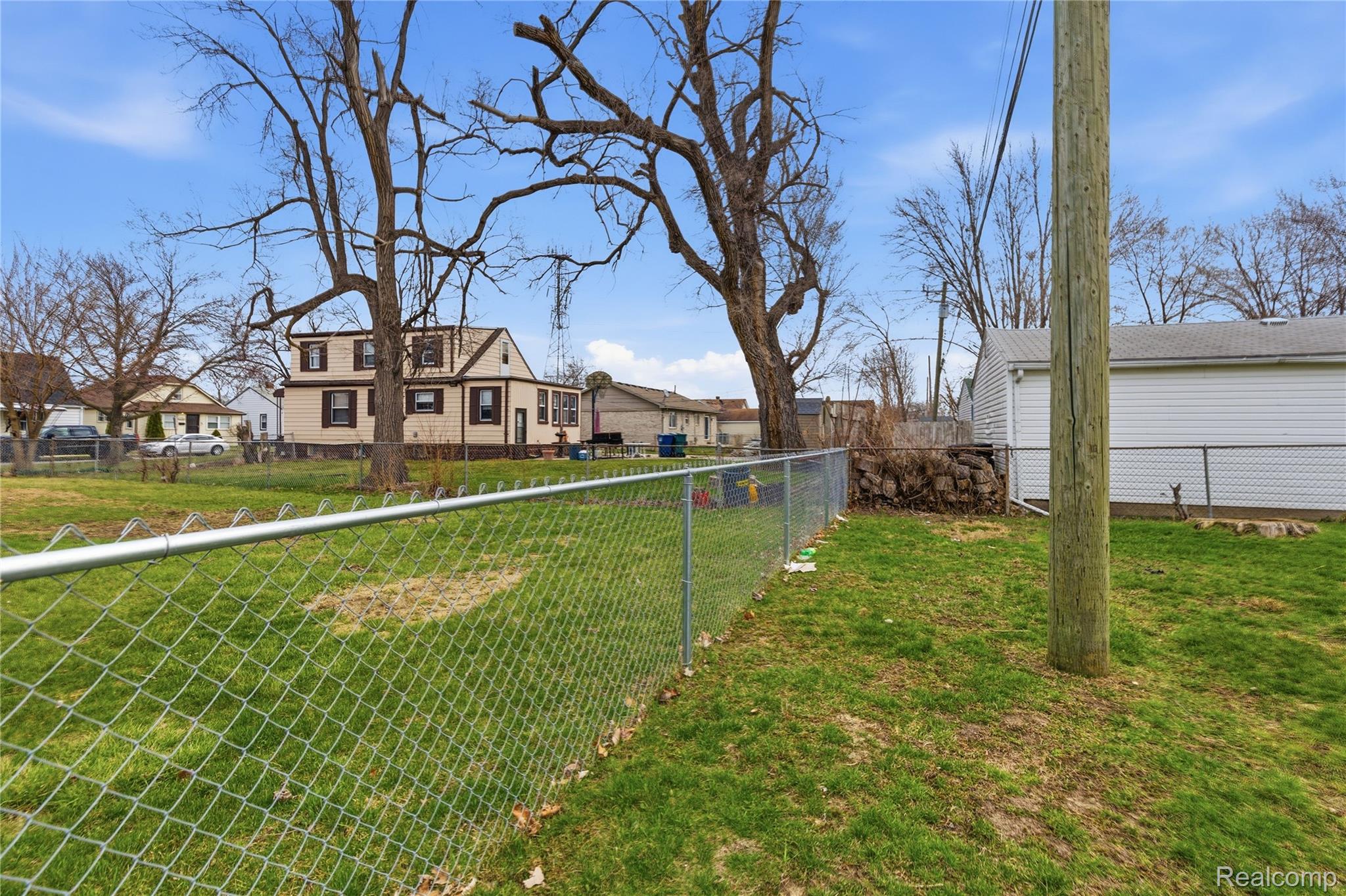 1738 Garfield Avenue