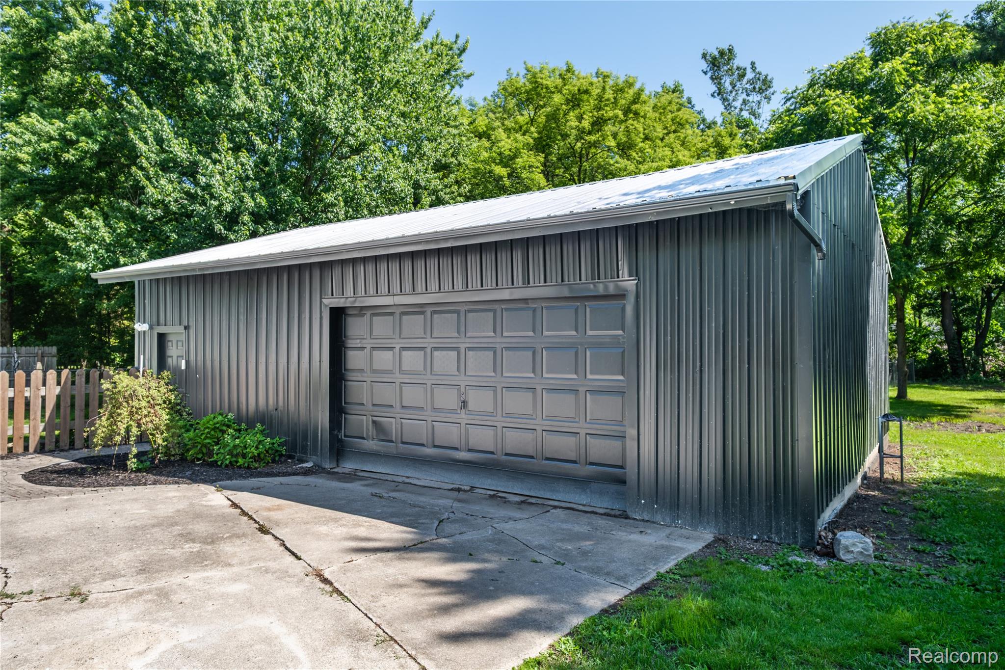 308 N Seymour Road