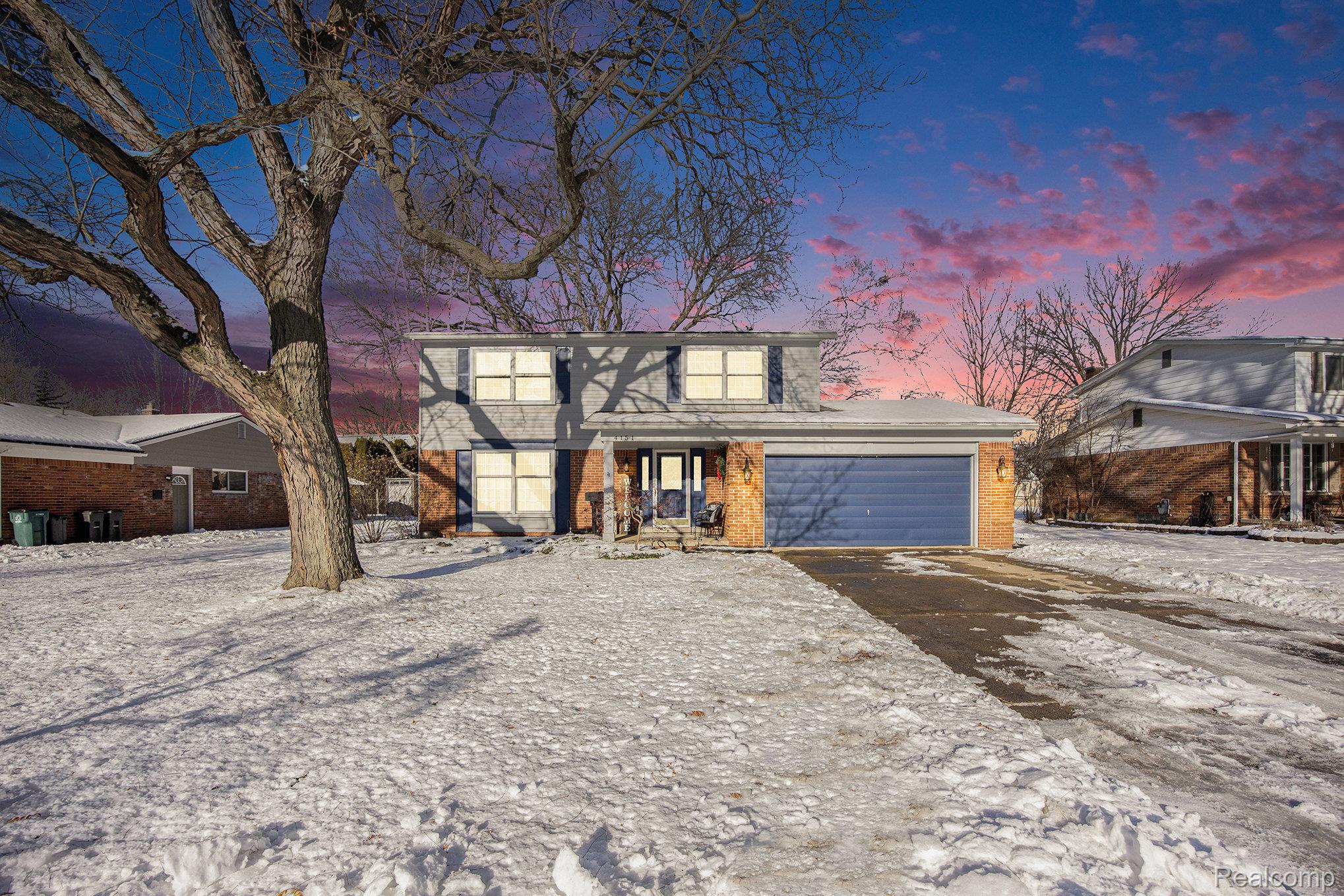 4151 Cambridge Crescent Drive