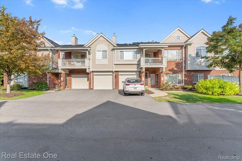 23046 Fairlane Boulevard 7 Woodhaven City MI 48183