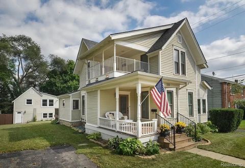 225 S CENTER Street Northville City MI 48167