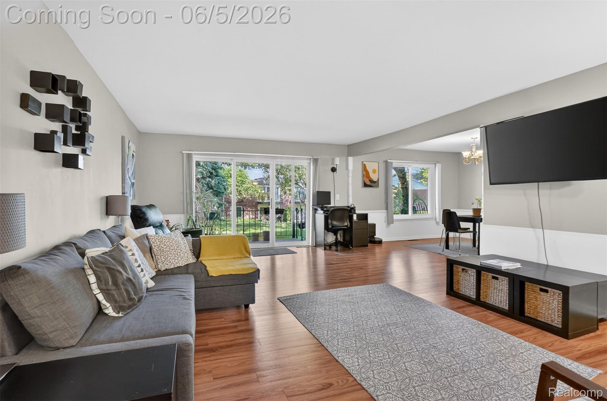 2425 NW Mulberry Square Square 42