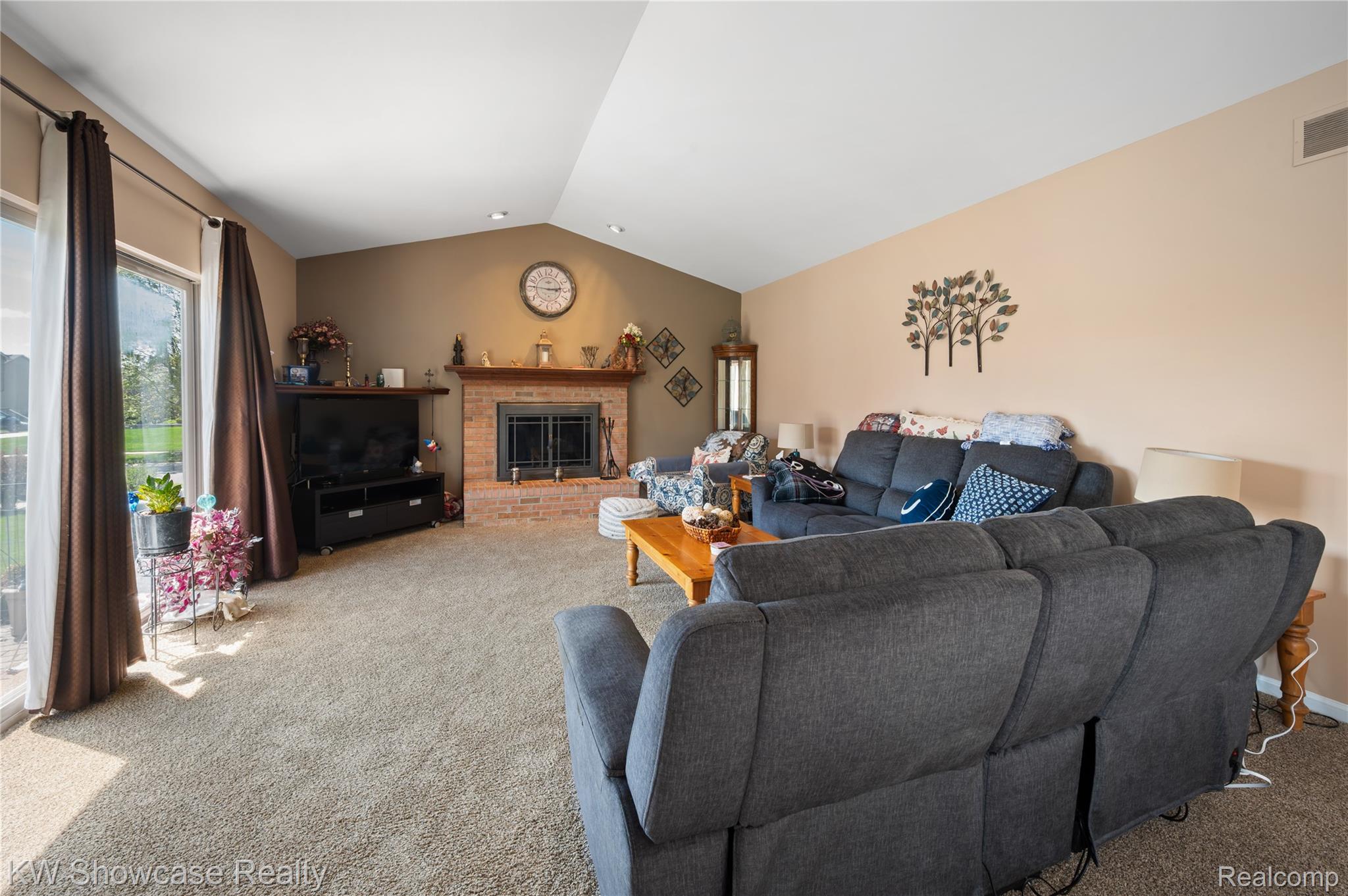 58767 Hunters Court