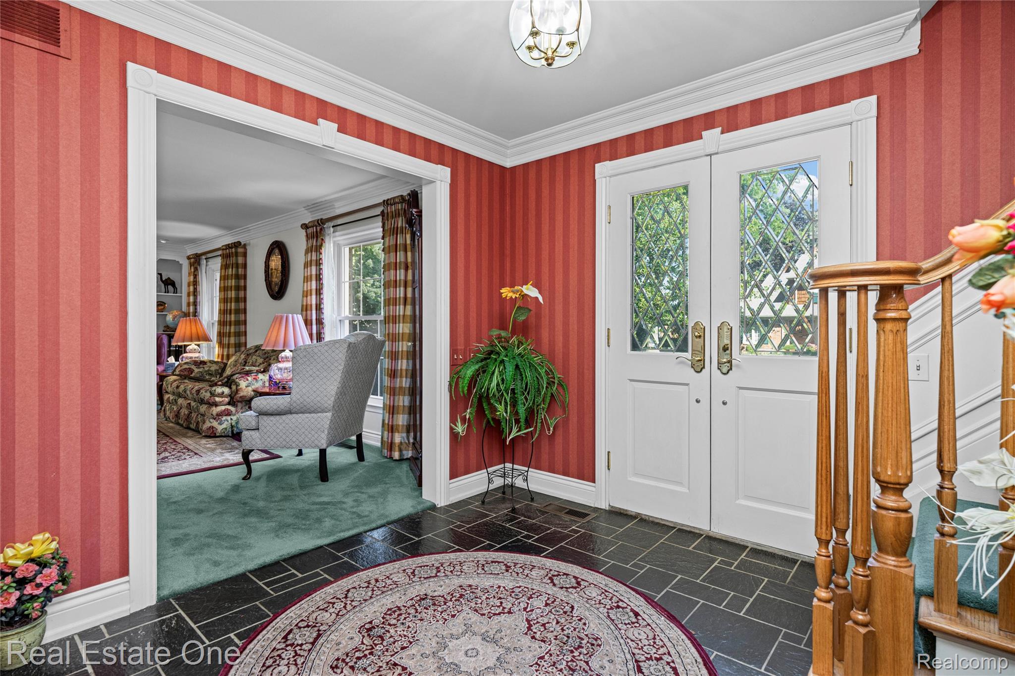 69 Willow Tree Place
