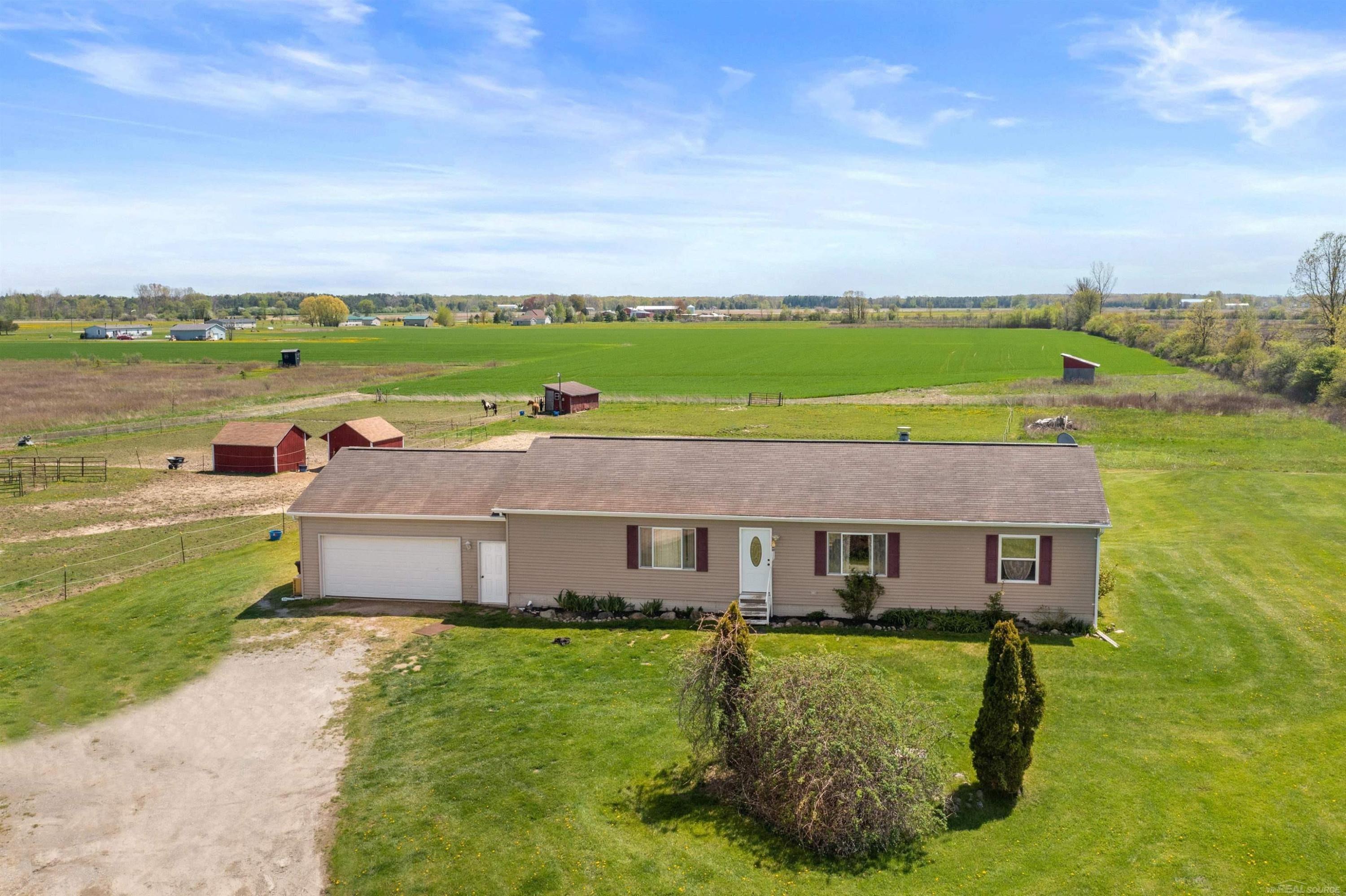 7613 Fisher Road