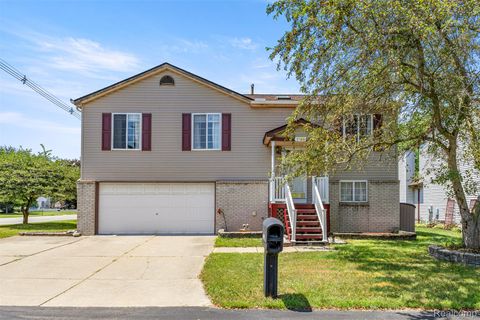 1786 Daisey Lane Westland City MI 48186