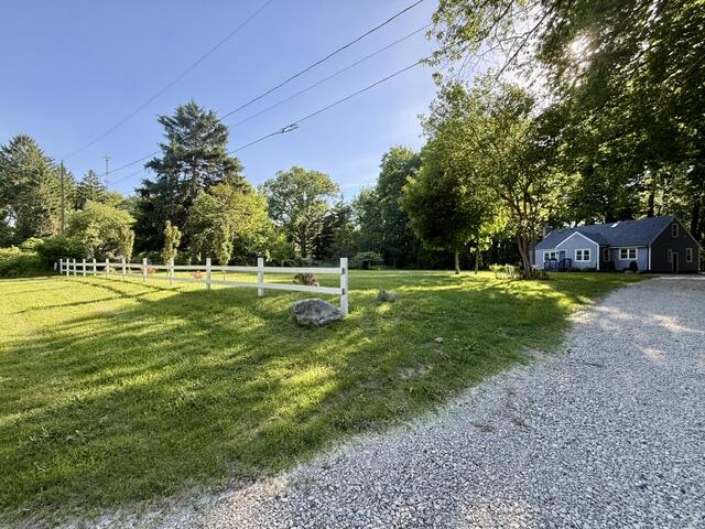 16002 Lakeside Road