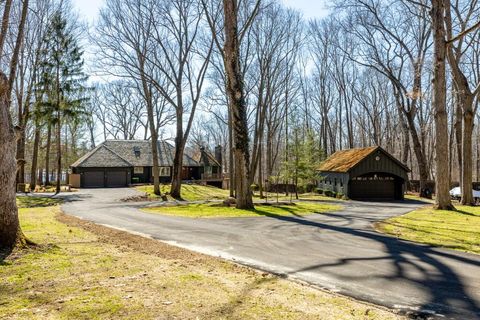 Properties Available 177 - 265 7343 Lucy Drive Webster Township MI 48130