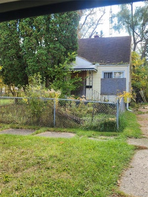 525 W PULASKI AVE, FLINT, MI 48505 - Image 1c547ef67352dab1fb8d95bce9e10e2a/888814809