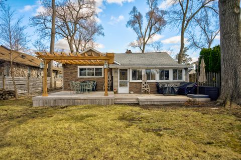 A home in WaterfordCharterTownship_Oakland