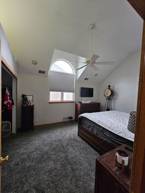 A home in WaterfordCharterTownship_Oakland