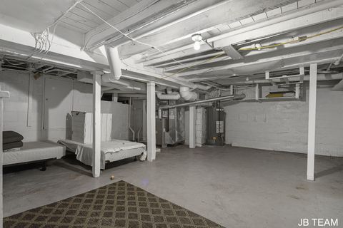 listing image 46