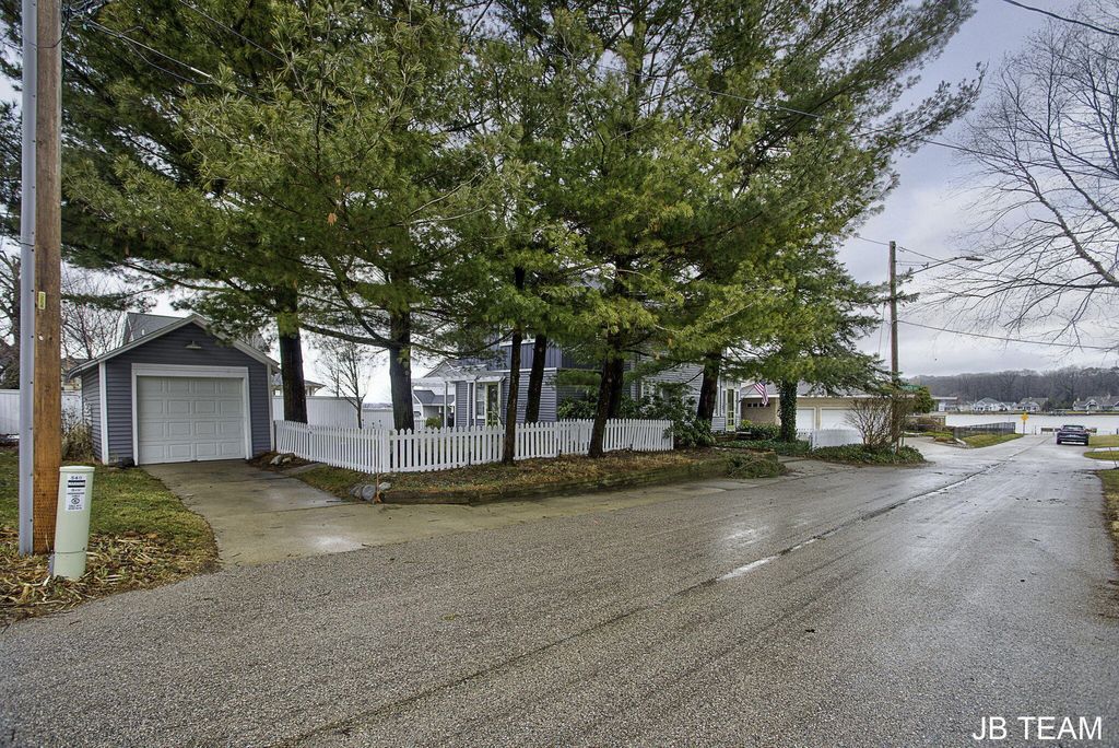 listing image 68