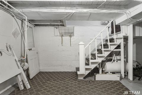 listing image 45